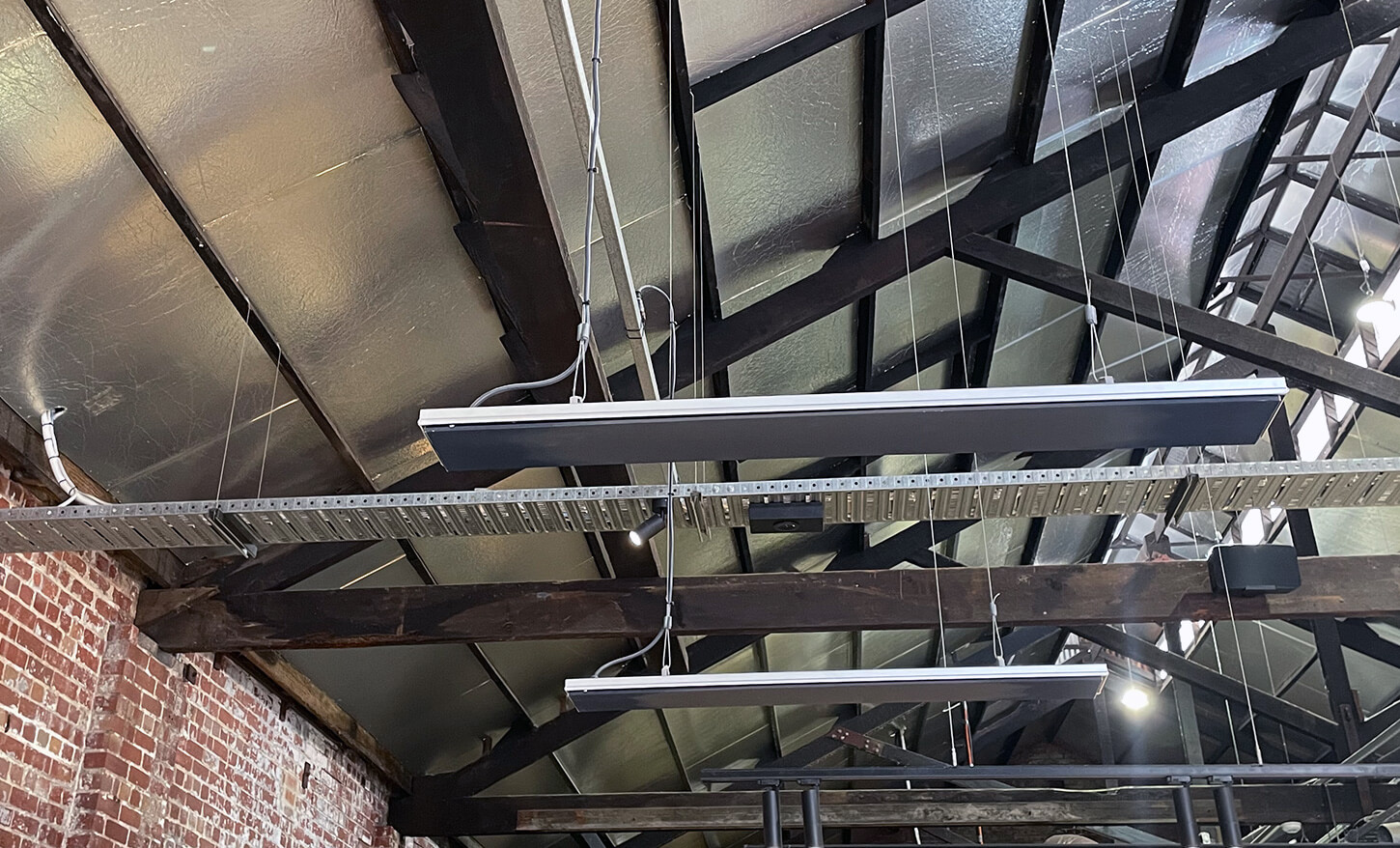 XP2 Express Hanger for Heaters